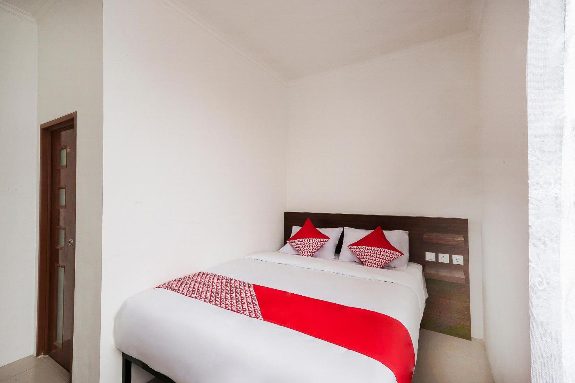 Super Oyo 2183 Cibeureum Residence Бандунг Екстериор снимка